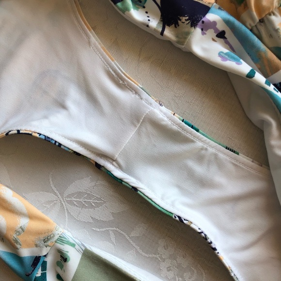 Royalty By MALUMA Women’s Size L One Piece Swimsuit Baiting Suit Welcome MIAMI - Picture 8 of 16